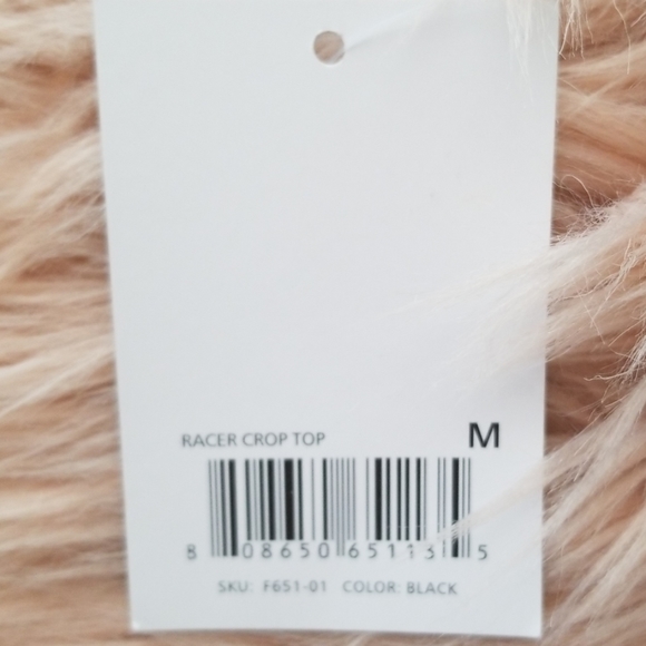 💕Cover Girl Racer Crop Top Size M💕 - Picture 5 of 5